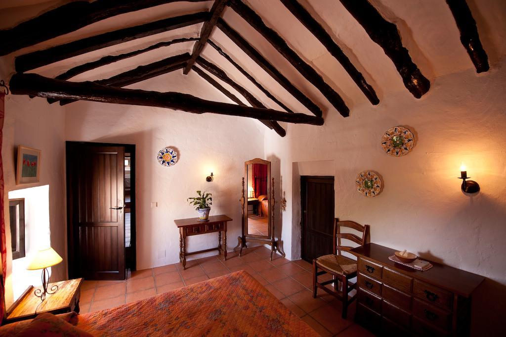 Cortijo La Haza Iznájar Quarto foto